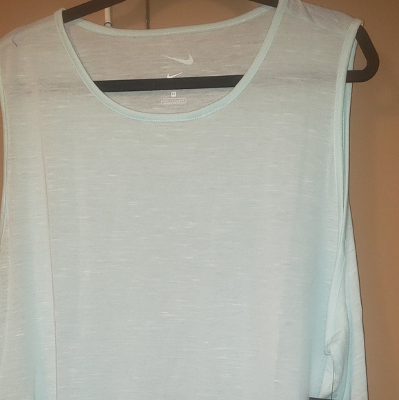 Plus-size Nike tom-boy  tank mint color - Picture 2 of 3